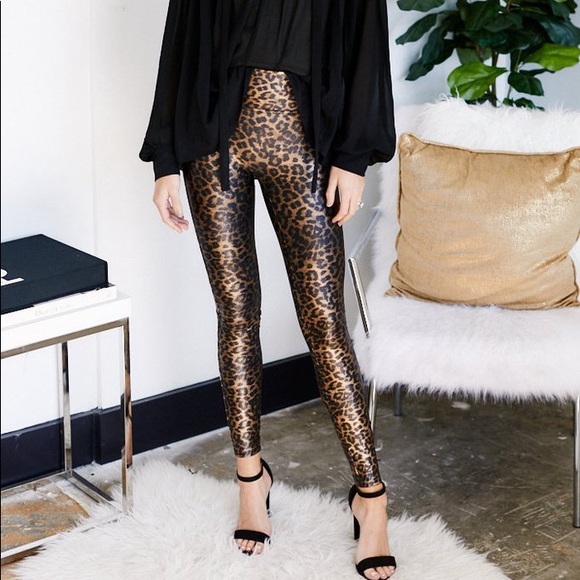 Spanx Leggings Metallic Leopard Print 